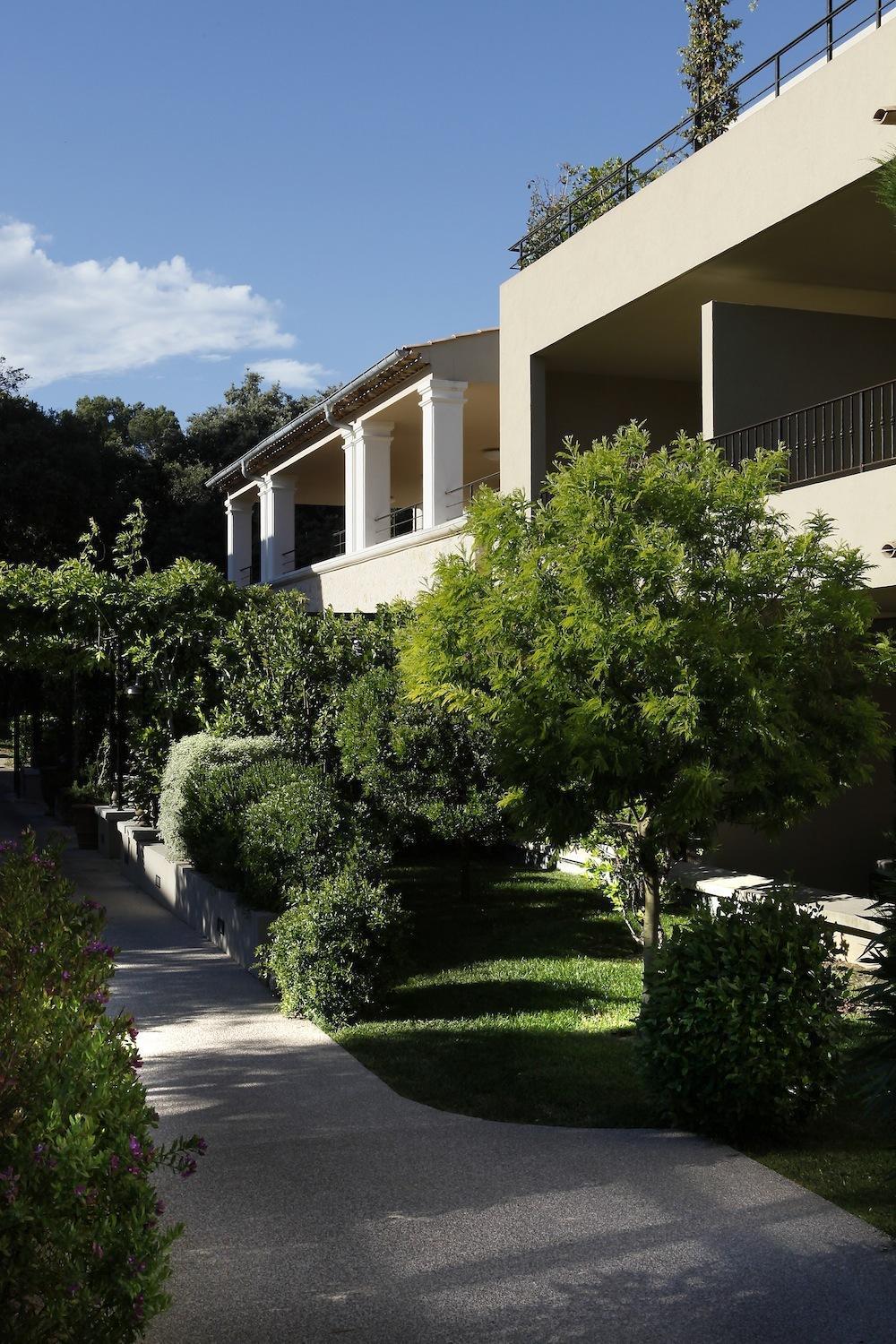 Résidence Hôtelière Les Mas du Grand Vallon Mougins Esterno foto
